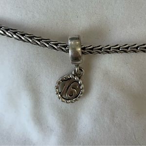 Pandora Sweet 16 Charm